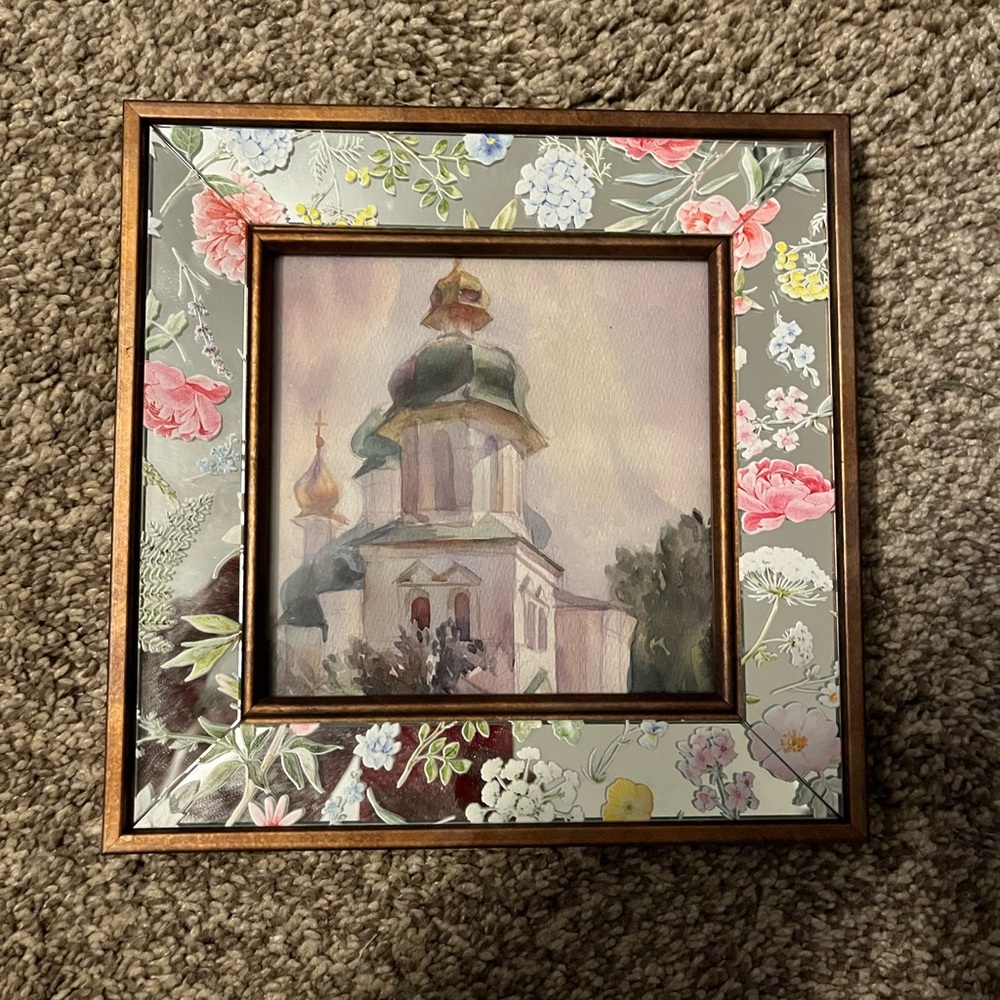 Studio Decor Floral Frame